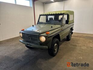 VUS Mercedes-Benz 240gd