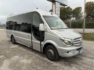 fourgonnette de tourisme Mercedes-Benz 519 CDI / 16+1+1 / RAMP