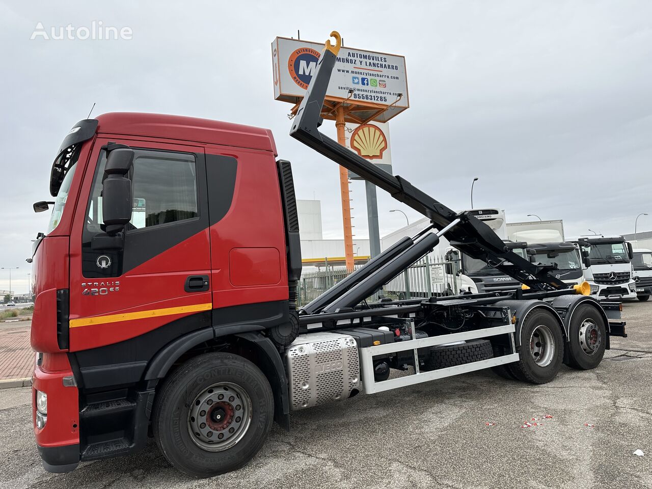 camion ampliroll IVECO Stralis 420