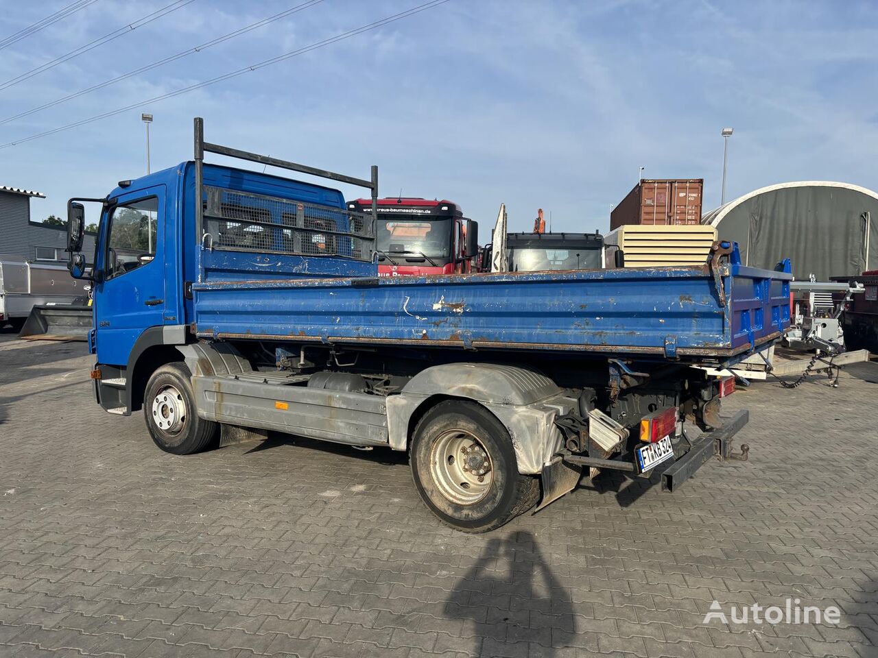 camion-benne Mercedes-Benz Atego 824K