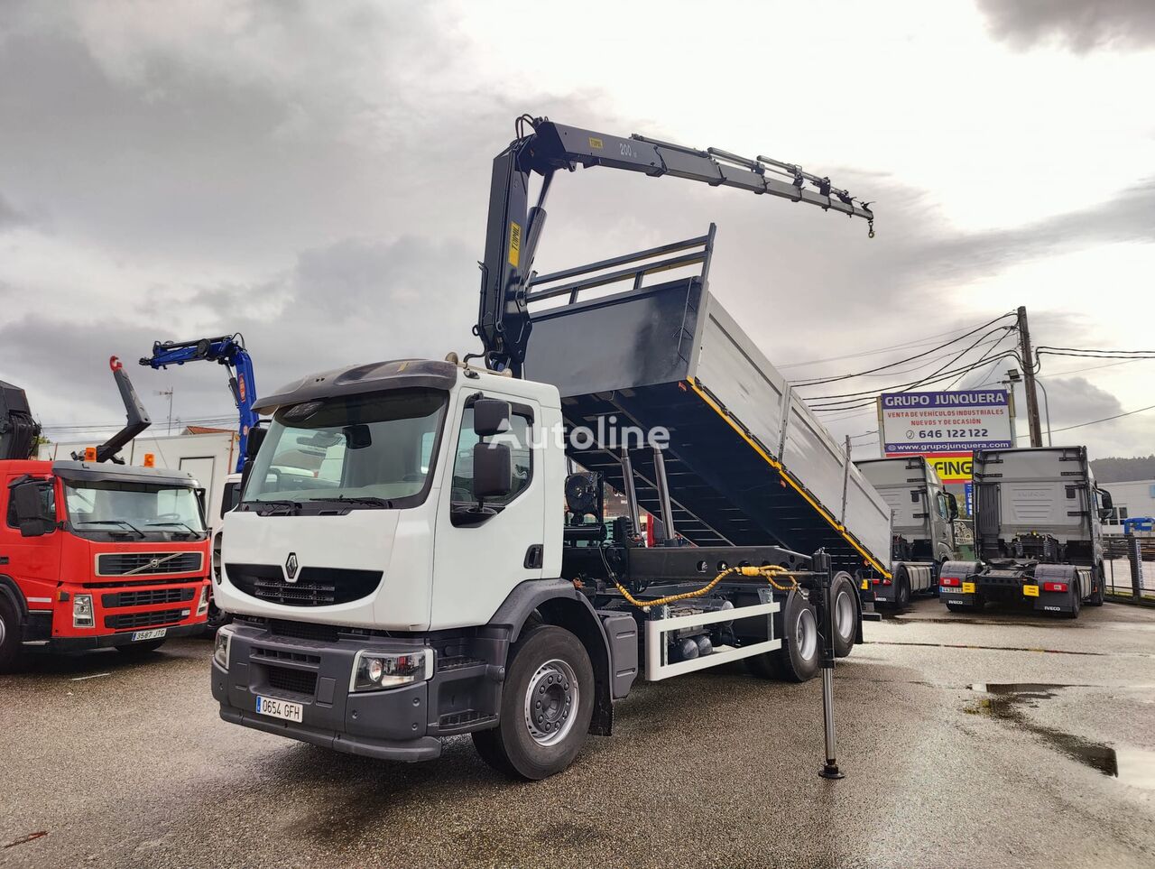 camion-benne Renault LANDER 320.26