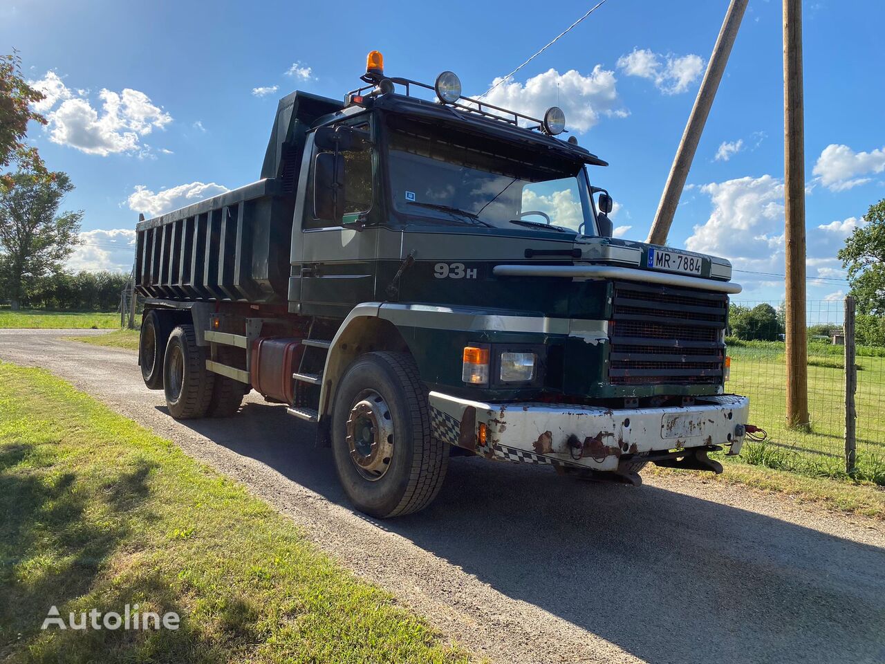 camion-benne Scania 93