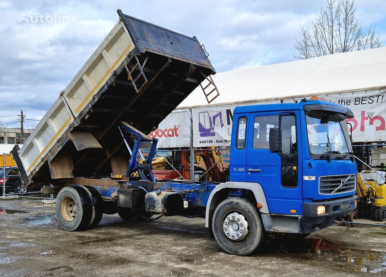 camion-benne Volvo FL6 220