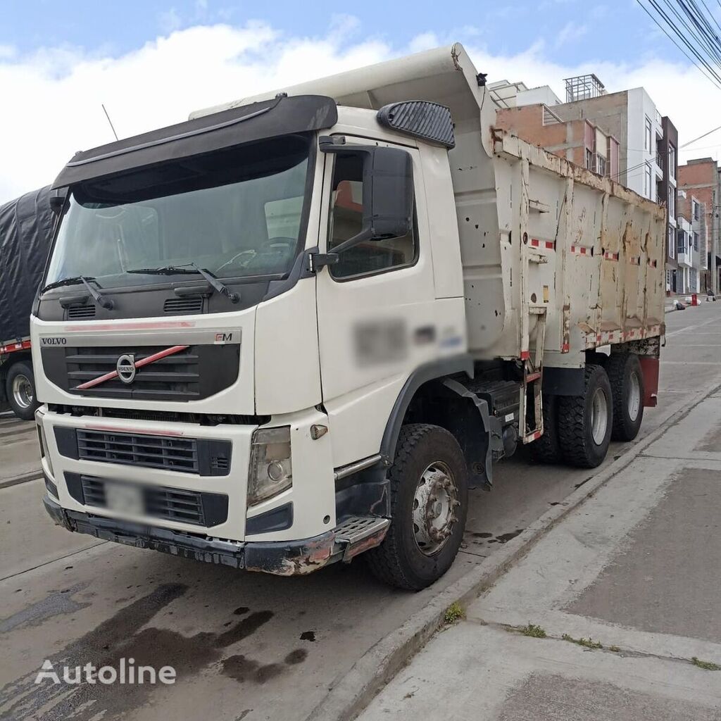 camion-benne Volvo FM