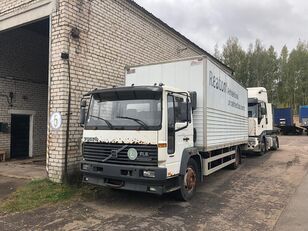 camion fourgon VOLVO FL6