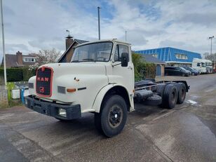 camion châssis MAN 32.240 6x4 STEEL