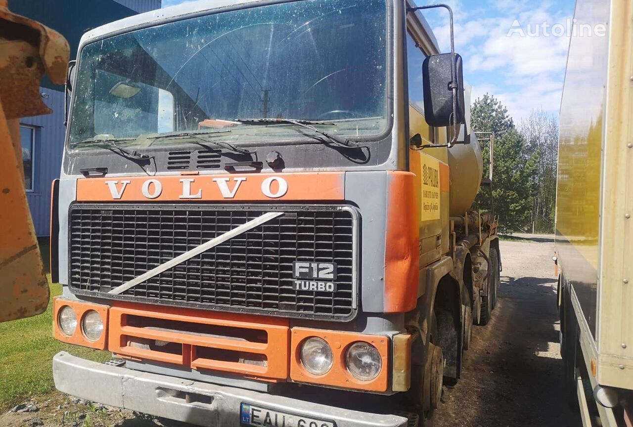 camion châssis Volvo F12 Only chassis