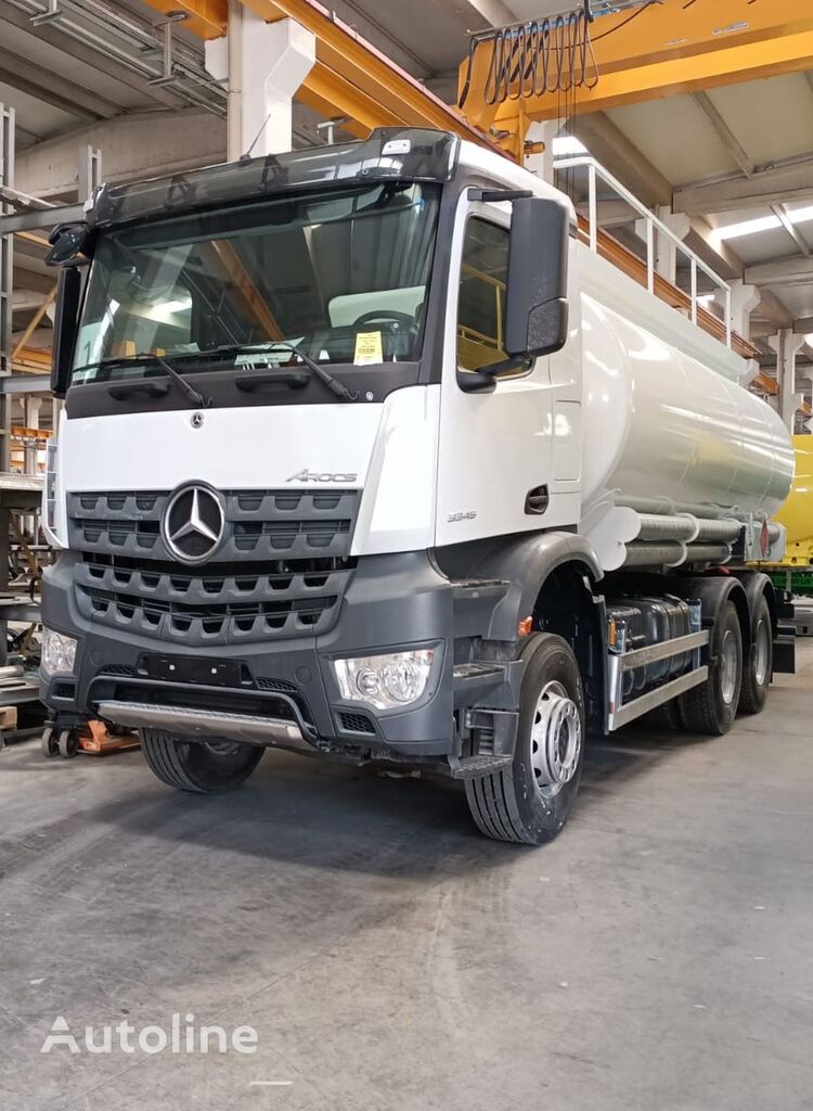 camion de carburant Mercedes-Benz CODER neuf