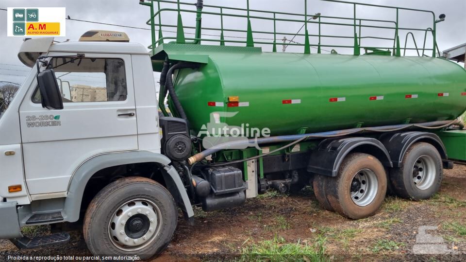 camion de carburant Volkswagen 26-260