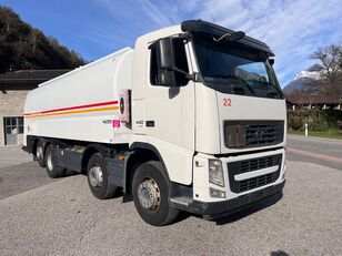camion de carburant Volvo FH 440