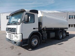 camion de carburant Volvo FM7 290