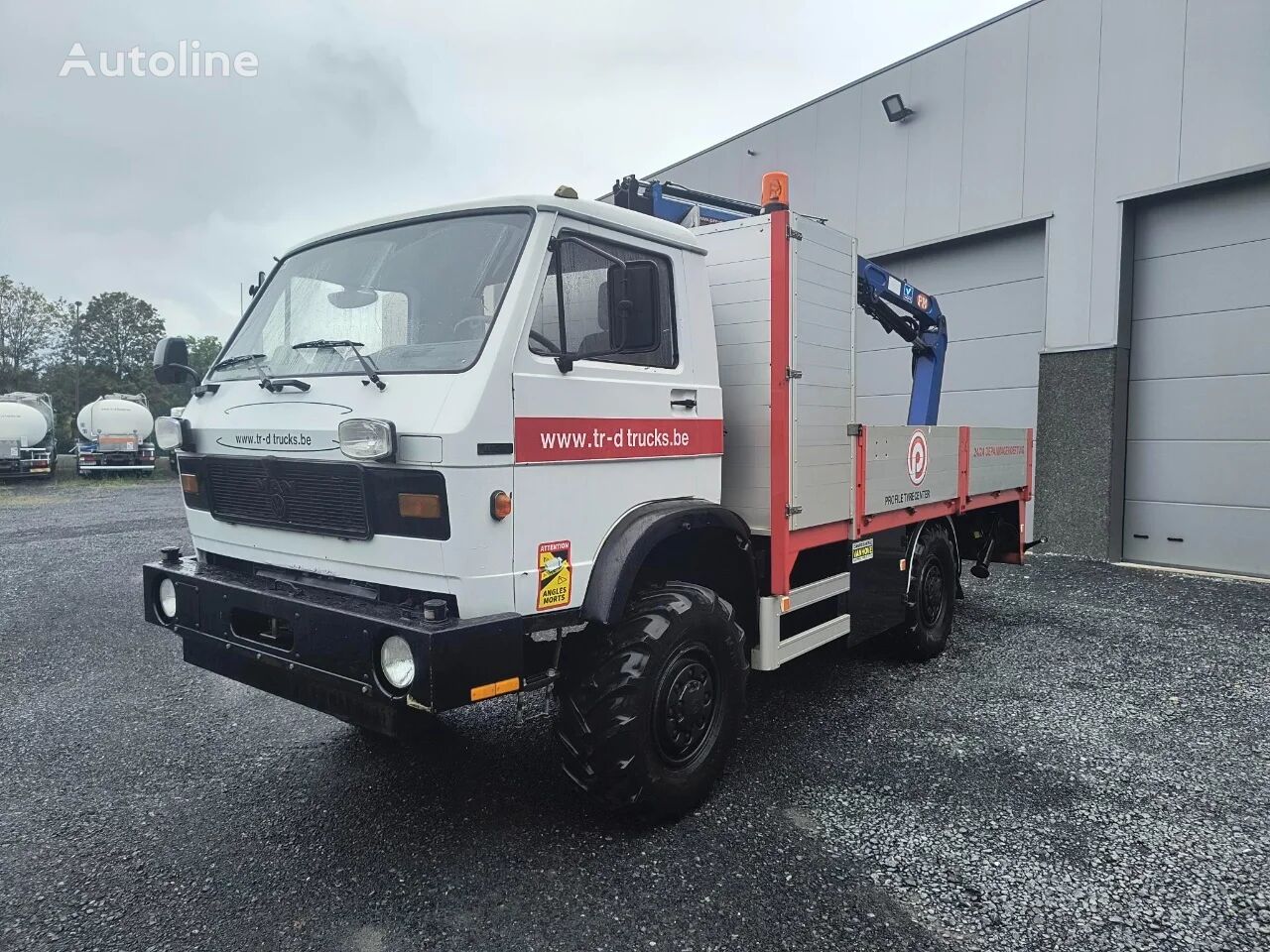 camion plateau MAN 8.136 4X4 - FLATBED - OFF ROAD TYRES - CRANE PM