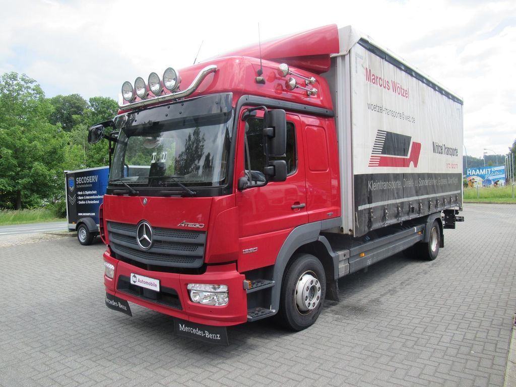 camion rideaux coulissants Mercedes-Benz  Atego 1330 Curtain Side + Tail Lift