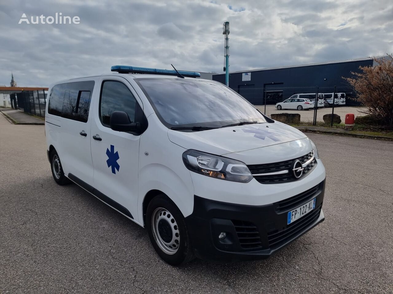 Opel VIVARO 2020 - 158 000 KM ambulance