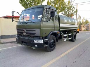 Dongfeng Commins 210  12cubic watersproeier vrachtwagen