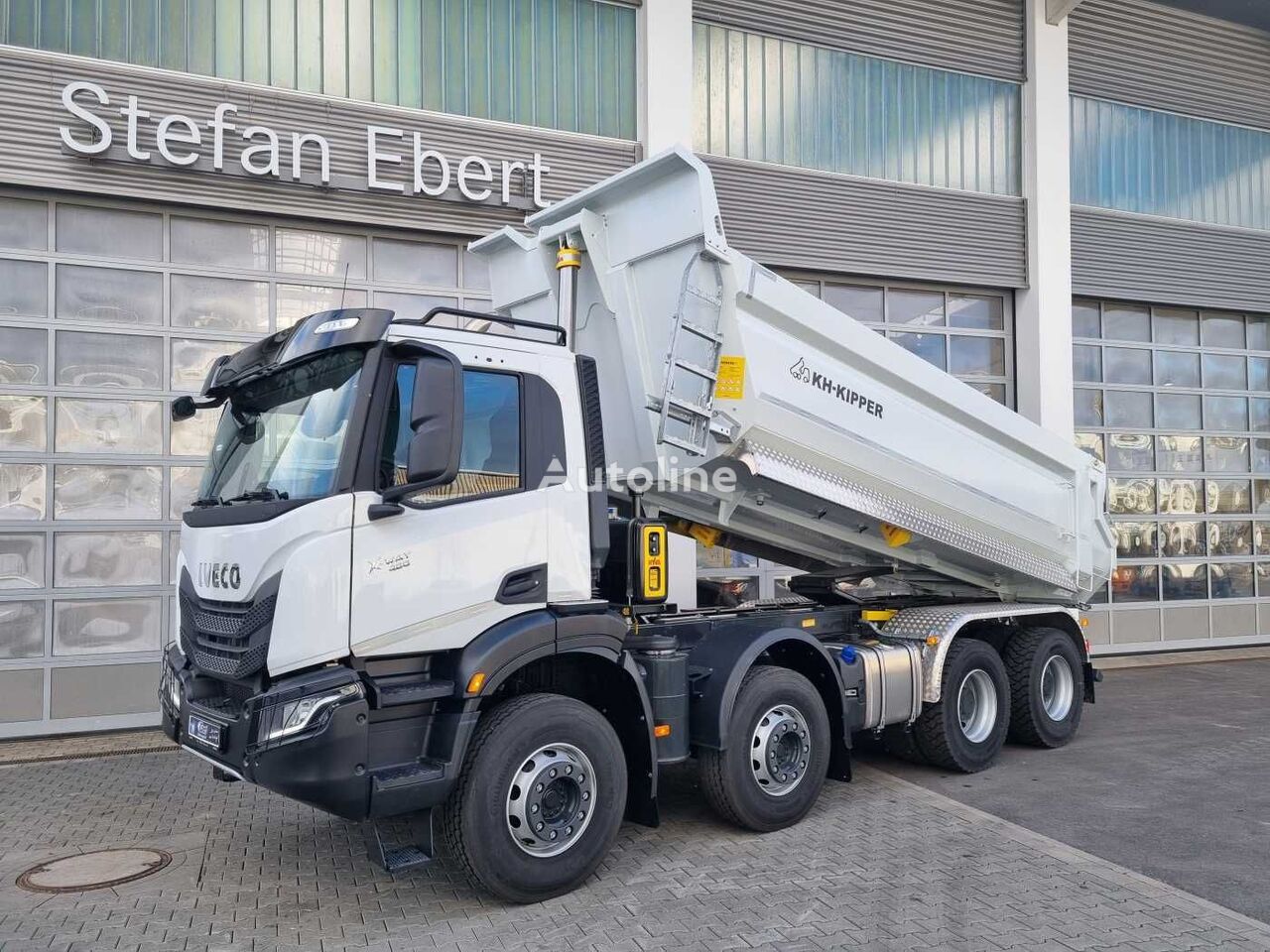 IVECO X-Way AD360X48Z HR OFF 8x4 Hardox-Mulde Intarder kipper vrachtwagen