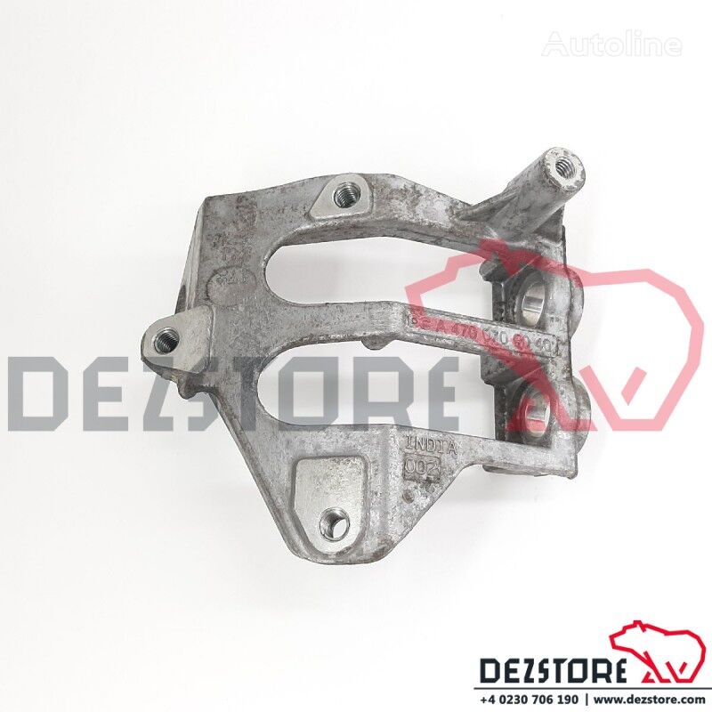 autre pièce détachée du système d'échappement Suport dozator adblue A4700700040 pour tracteur routier Mercedes-Benz ACTROS MP4