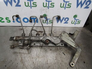 FUEL RAIL AND INJECTOR PIPE Bosch 0445 214 118 pour matériel de voirie Schmidt SWINGO