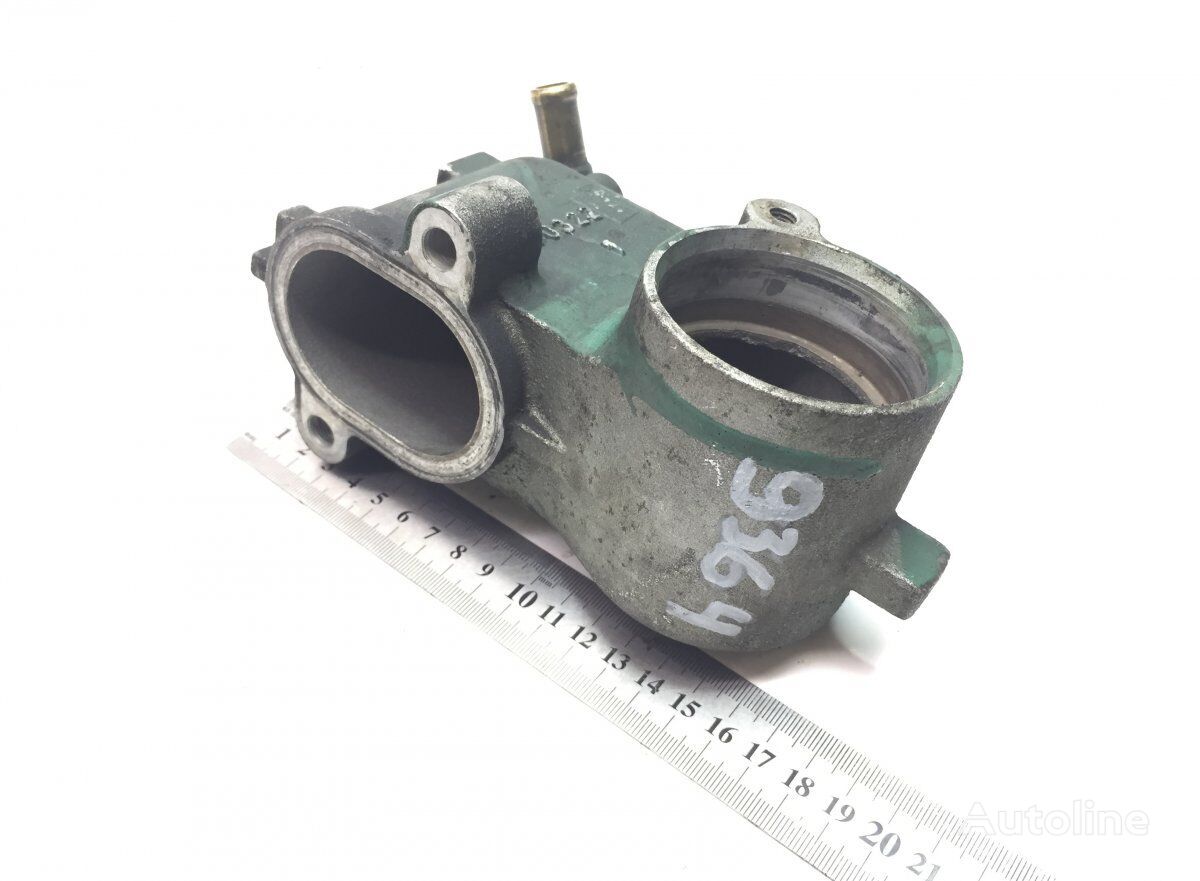 boîtier de thermostat Volvo B12B (01.97-12.11) 1549312 1549313 pour Volvo B6, B7, B9, B10, B12 bus (1978-2011)