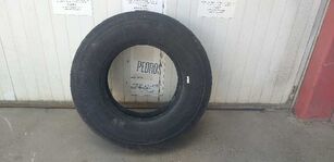 pneu de camion Michelin 235/75 R 17.5