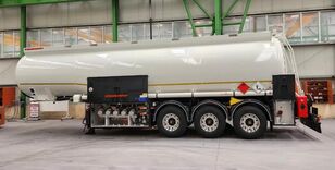 nieuw Kässbohrer STB brandstoftank oplegger