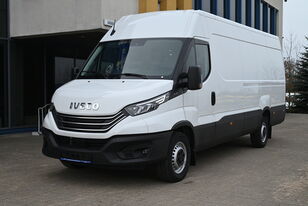 fourgon utilitaire IVECO Daily 35S18 neuf